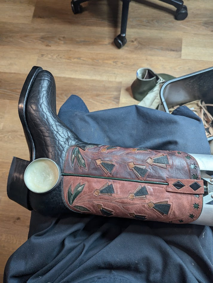 Handmade kangaroo cowboy boots with inlay